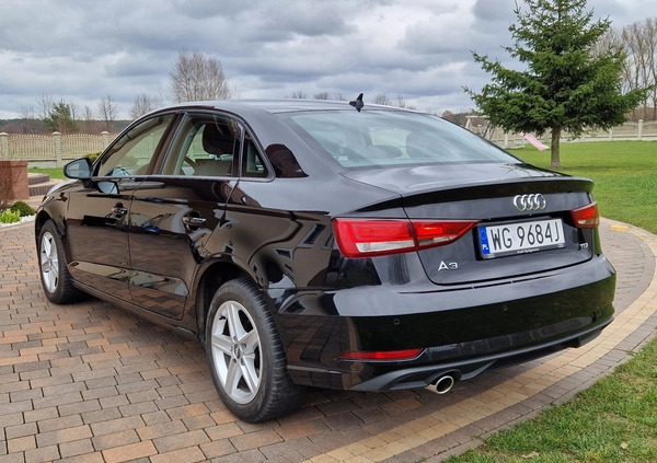 Audi A3 cena 61900 przebieg: 199600, rok produkcji 2017 z Garwolin małe 407